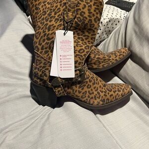 Leopard Print Heeled Boots